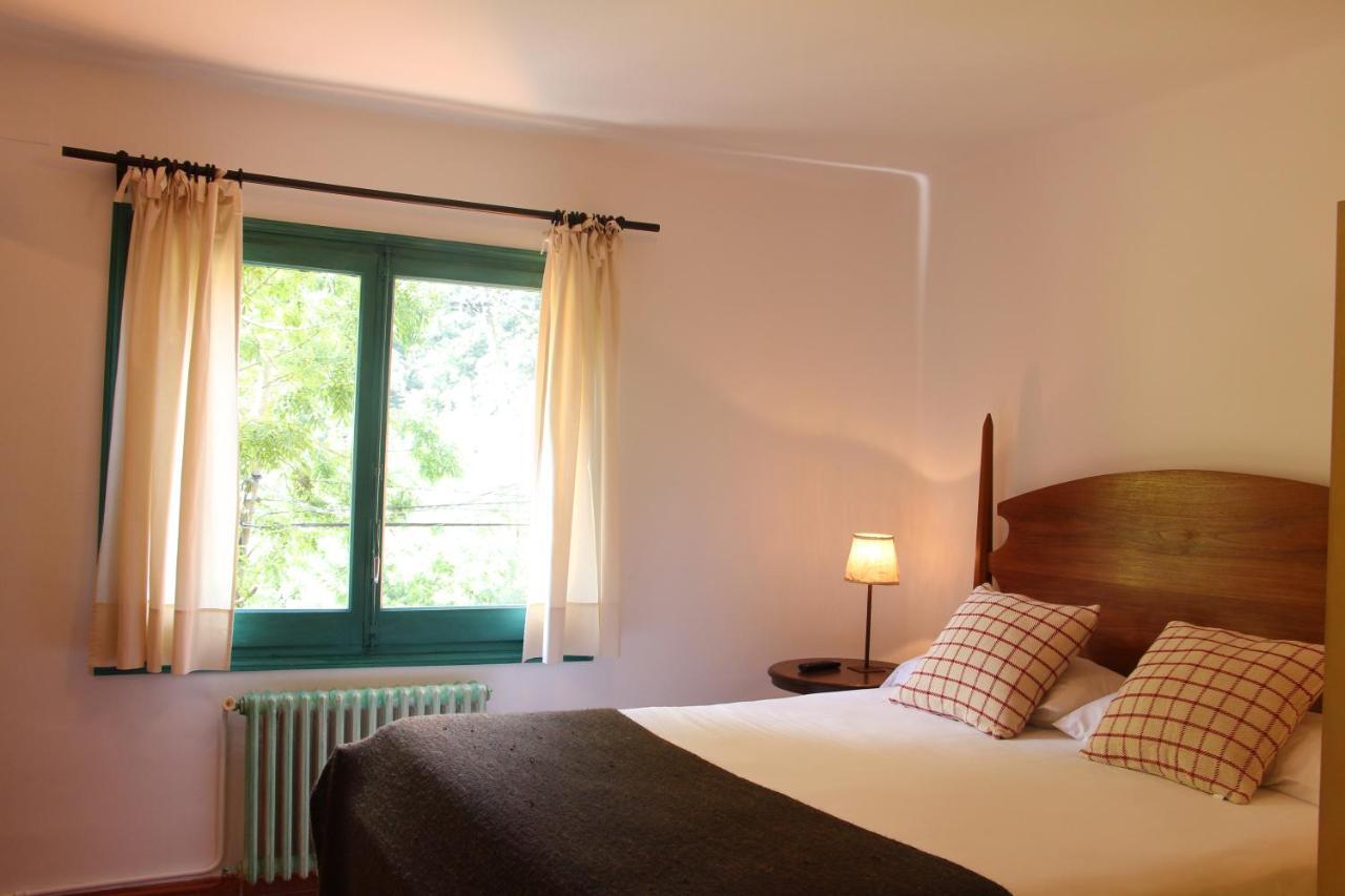 Hostal L'Ou De Reig 몬트세니 외부 사진