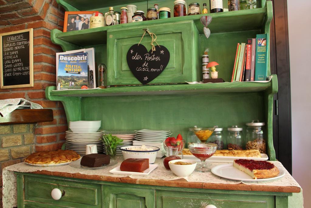 Hostal L'Ou De Reig 몬트세니 외부 사진